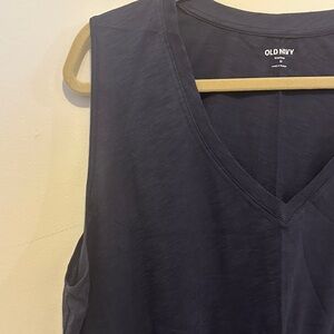 Old Navy Women's Dark Blue Tank Top